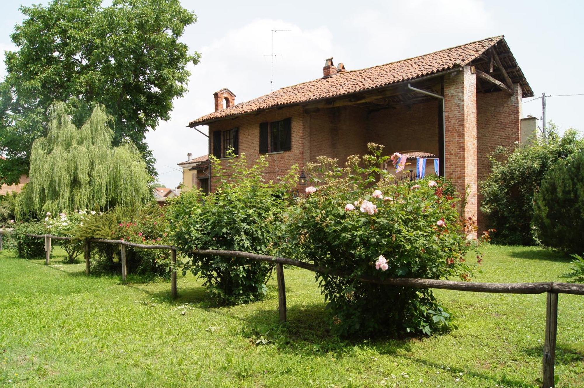 Marchesi Incisa Winery Lodge Rocchetta Tanaro Buitenkant foto